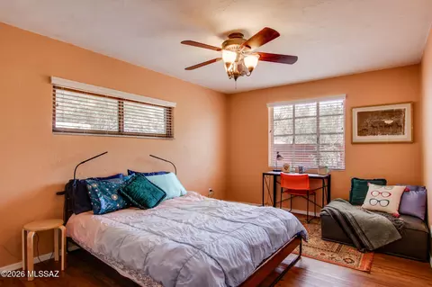 Bedroom - 2536 E Sequoyah St, Tucson, AZ 85719 photo 2 of 2