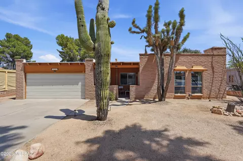 1551 S San Ray, Green Valley, AZ 85614