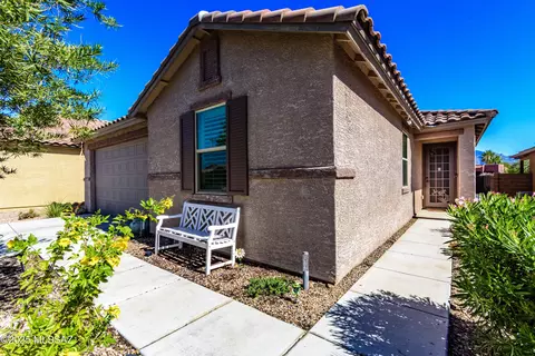 9126 N Wagon Spoke Ct, Tucson, AZ 85742