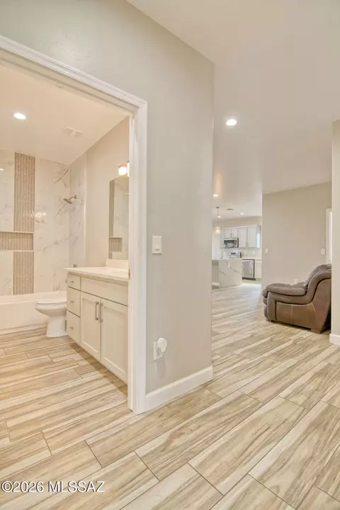 Entry Way - 3304 Elida St, Tucson, AZ 85716 photo 3 of 5