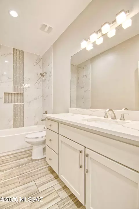 Bath - 3304 Elida St, Tucson, AZ 85716 photo 5 of 7
