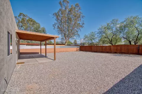 Exterior - 3304 Elida St, Tucson, AZ 85716 photo 4 of 7