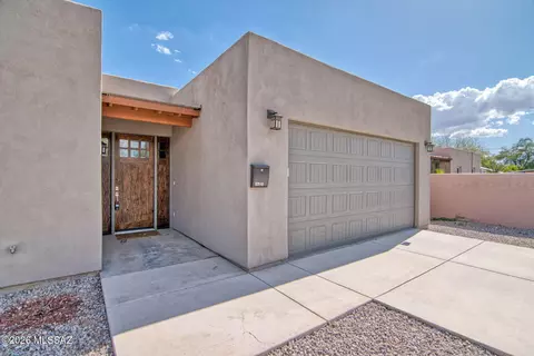 Exterior - 3304 Elida St, Tucson, AZ 85716 photo 3 of 7
