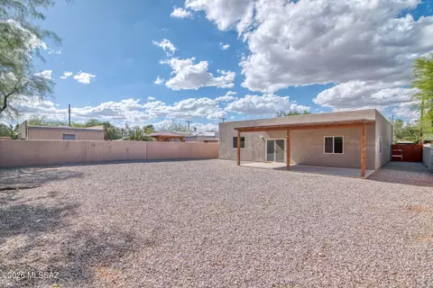 Exterior - 3304 Elida St, Tucson, AZ 85716 photo 7 of 7