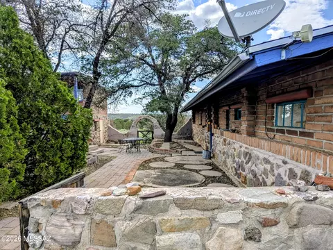 Exterior - 33 Thunder Mountain Rd, Elgin, AZ 85611 photo 1 of 12