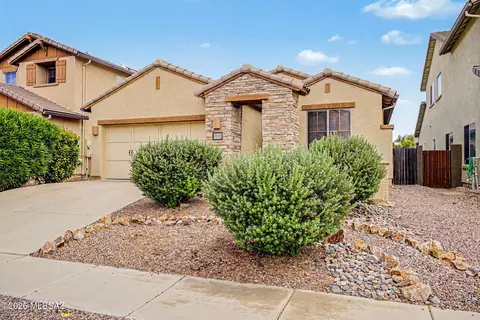 1283 W Vinovo Pass, Oro Valley, AZ 85755