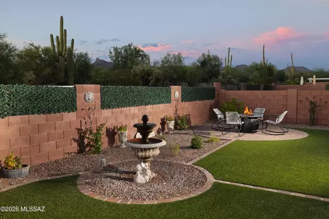 7776 W Buckeye Path, Marana, AZ 85658