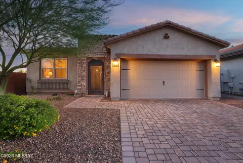 7776 W Buckeye Path, Marana, AZ 85658