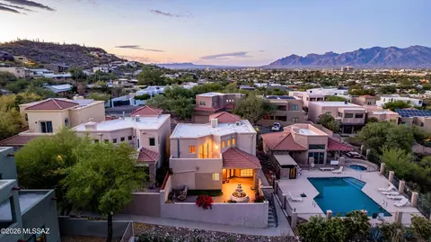 1383 W Tinna Pl, Tucson, AZ 85745