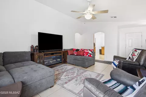 Living - 8807 E Mountain Spring Dr, Tucson, AZ 85747 photo 5 of 5