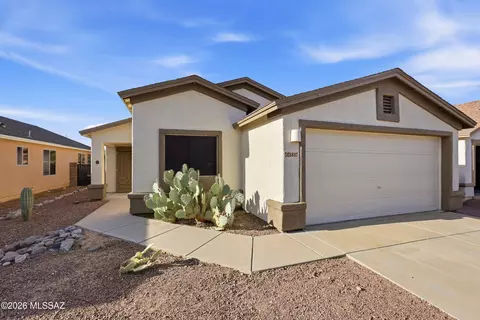 Exterior - 8807 E Mountain Spring Dr, Tucson, AZ 85747 photo 3 of 5