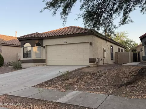 420 E Camino Del Pinsapo, Sahuarita, AZ 85629