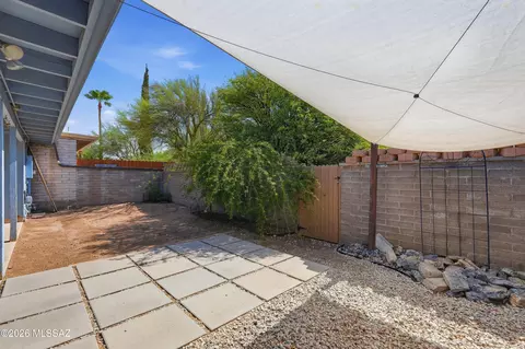 Exterior - 65 E Mediterranean Dr, Tucson, AZ 85704 photo 5 of 9