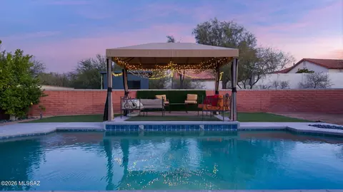 7351 E Sabino Vista Dr, Tucson, AZ 85750