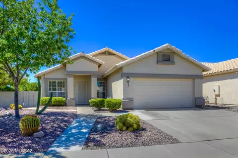 7695 W Summer Sky Dr, Tucson, AZ 85743