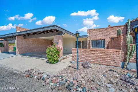 4889 E Placita Arenosa, Tucson, AZ 85718