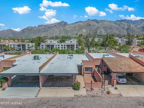 4889 E Placita Arenosa, Tucson, AZ 85718