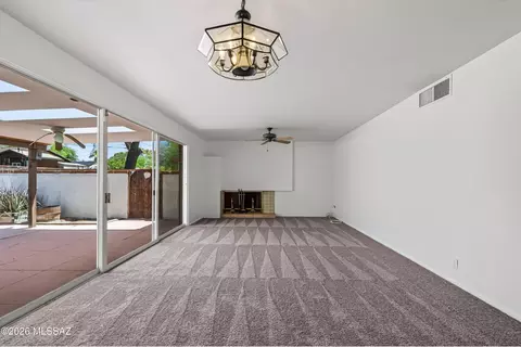 Living - 5349 E 9th St, Tucson, AZ 85711 photo 2 of 5