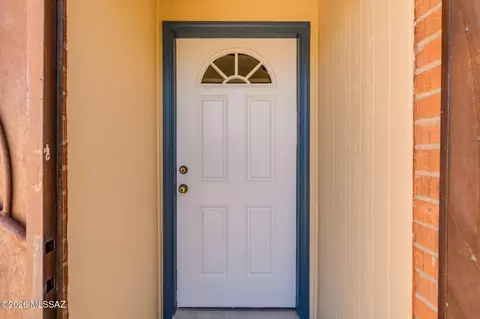 Entry Way - 7565 E 29th St, Tucson, AZ 85710 photo 1 of 5