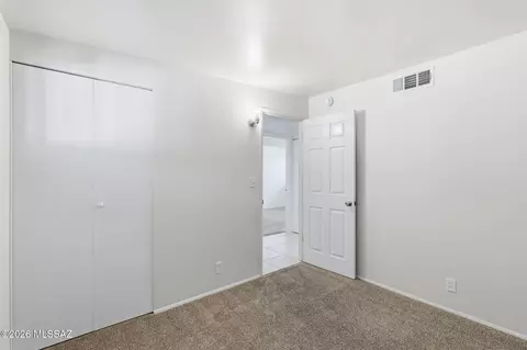 Bedroom - 7565 E 29th St, Tucson, AZ 85710 photo 4 of 4