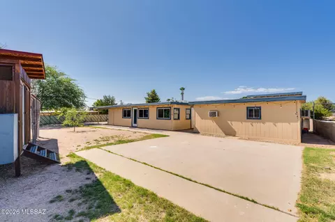 Exterior - 7565 E 29th St, Tucson, AZ 85710 photo 10 of 11