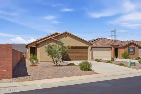 8709 N Magdalena Pl, Tucson, AZ 85742