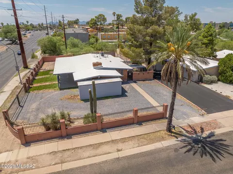 6899 E Broadway Blvd, Tucson, AZ 85710