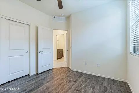 Bedroom - 11296 S Weismann Dr, Vail, AZ 85641 photo 4 of 6