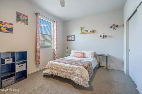 Bedroom - 934 E Millenium Ct, Tucson, AZ 85719 photo 3 of 4