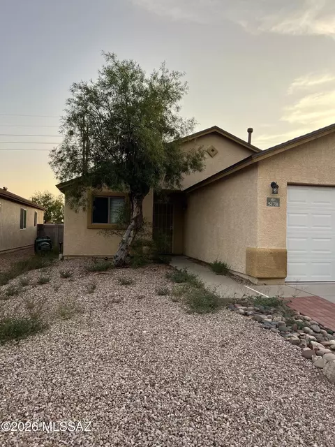 5178 S Lavender Fields Ln, Tucson, AZ 85746