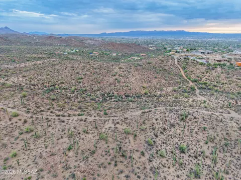 4025 N Gerhart Rd, Tucson, AZ 85745
