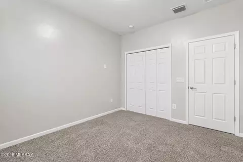 Bedroom - 11366 E Squash Blossom Loop, Tucson, AZ 85747 photo 2 of 11