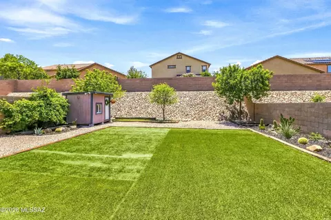 Exterior - 11366 E Squash Blossom Loop, Tucson, AZ 85747 photo 4 of 7
