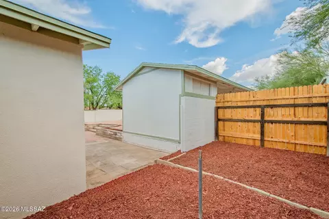 Exterior - 4474 E 4th St, Tucson, AZ 85711 photo 9 of 12