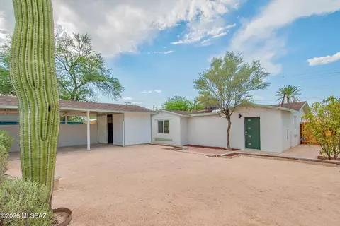 Exterior - 4474 E 4th St, Tucson, AZ 85711 photo 5 of 12