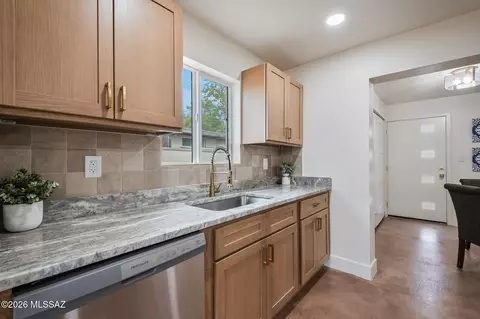 Kitchen - 4474 E 4th St, Tucson, AZ 85711 photo 2 of 3