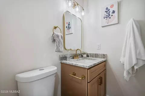 Bath - 4474 E 4th St, Tucson, AZ 85711 photo 2 of 3