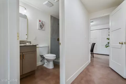 Entry Way - 4474 E 4th St, Tucson, AZ 85711 photo 1 of 3