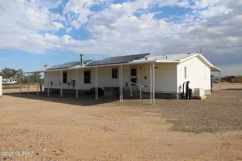 17162 W Jaguar Ln, Marana, AZ 85653