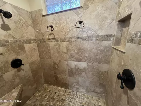 Bath - 15 Mckenzie Ln, Elgin, AZ 85611 photo 5 of 5