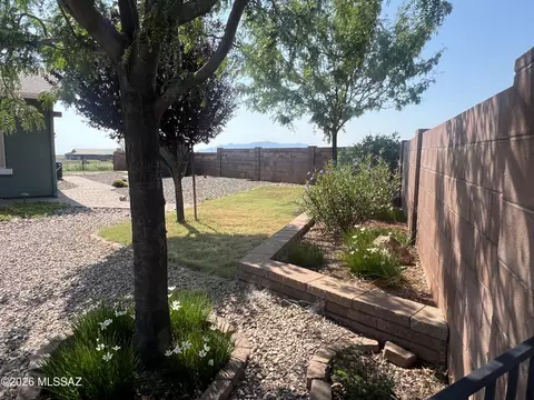 Exterior - 15 Mckenzie Ln, Elgin, AZ 85611 photo 6 of 9
