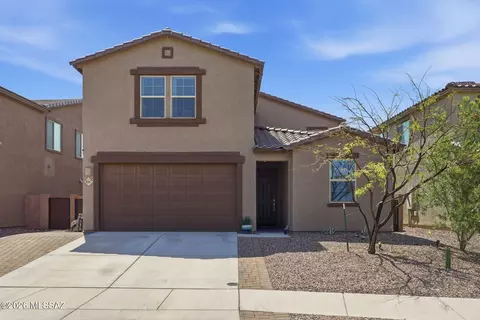 8167 S Soltero Mine Dr, Tucson, AZ 85747