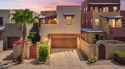 123 E Castlefield Cir, Tucson, AZ 85704