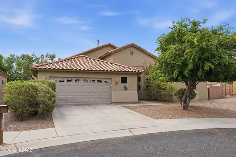 8040 N High Branch Dr, Tucson, AZ 85743