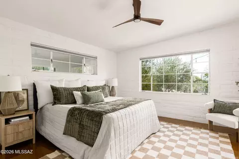 Bedroom - 4560 E River Rd, Tucson, AZ 85718 photo 1 of 1