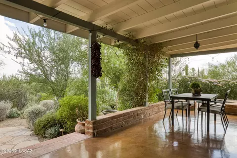 Exterior - 4560 E River Rd, Tucson, AZ 85718 photo 7 of 15