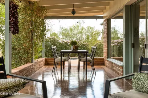 Exterior - 4560 E River Rd, Tucson, AZ 85718 photo 6 of 15