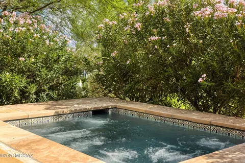 Exterior - 4560 E River Rd, Tucson, AZ 85718 photo 9 of 15