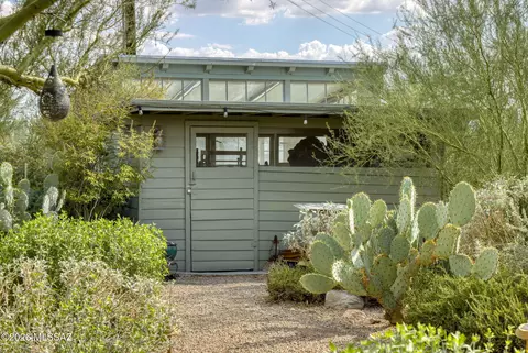 Exterior - 4560 E River Rd, Tucson, AZ 85718 photo 11 of 15