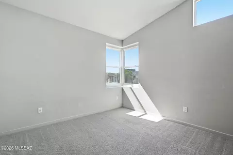 Bedroom - 7540 E Bookmark Pl, Tucson, AZ 85715 photo 4 of 5